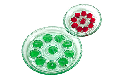 Marbles Bowls 3 (diam. green marbles: 25 cm, red marbles: 17 cm)